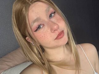 free nude webcam show HoneyLumi