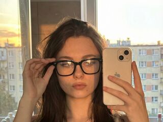 topless webcam girl JaquelynKonkel