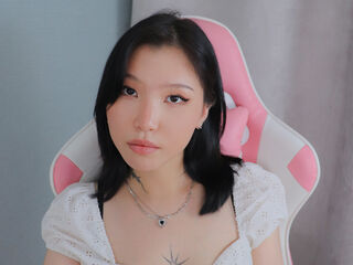 topless girl JessiccaPinkman