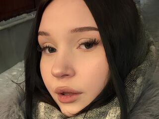 girl fingering shaved pussy JosephineCzar