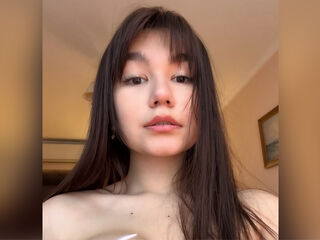 webcam girl JuliaCutee