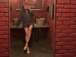 beautiful camgirl KateSens