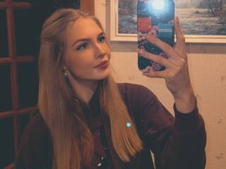 naughty chatroom KateyTouriny