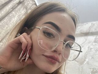 sexy camgirl picture KeeleyAston