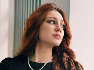 Kinky webcam girl KristinaGuernsey