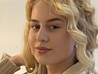 camgirl webcam picture LaniePlewa