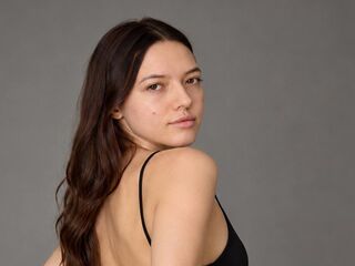 masturbating camgirl LannieMckell