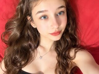 cam girl playing with sextoy LashawnLebert
