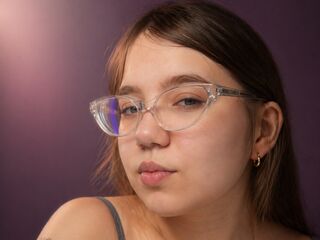sexchat LaviniaSele