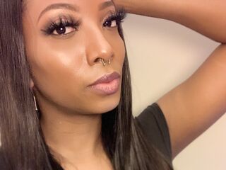 hot web cam show LaylaAriana