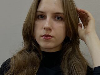 naked webcamgirl picture LeomaAzimi