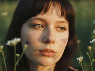 free adult cam LiluSoto