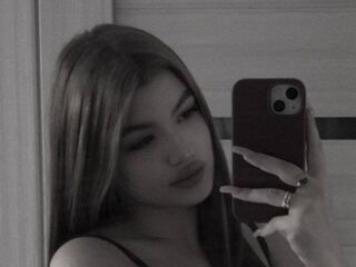 nude cam LoraineLutton