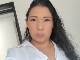 naughty camgirl fingering pussy LuceroMariap