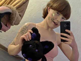 naked girl with webcam masturbating with dildo LunaWillson