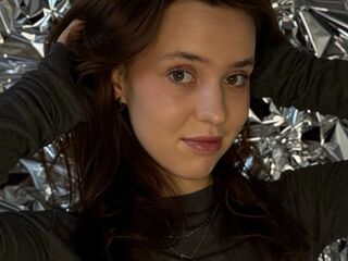 hot cam whore MabelleBoulter