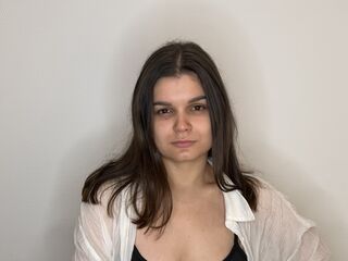 mastubating web cam girl MabelleMuther