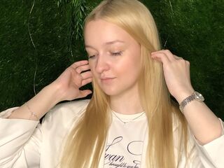 adult cam MadalineStehlik