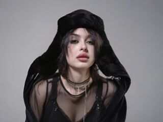 cam girl masturbating with vibrator MahaliaNeher