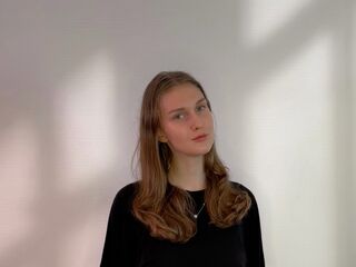 hot webcam slut MargTamas