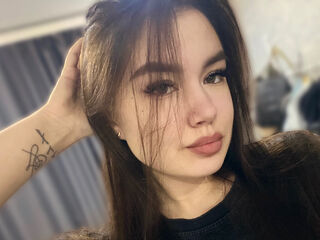 live jasmin sex cam MaudCornett