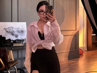 camwhore masturbating with dildo MayRenz