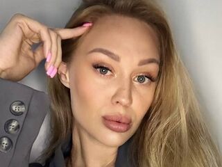 free nude webcam show MiaGracey