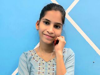 naked girl with webcam masturbating MickeySean