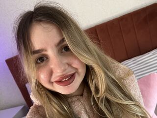 flirt chat room MilaLa