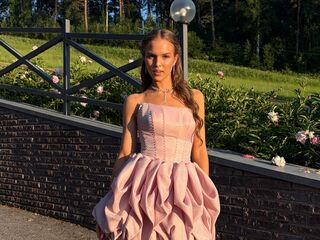 webcam girl chat room MirianaFarris