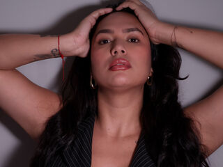 naked webcamgirl MoonIvanna