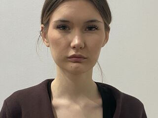 webcamgirl chat NelleLoehlein