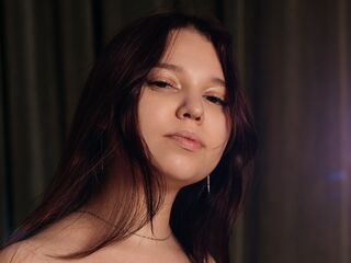 cam girl playing with sextoy OraTichy