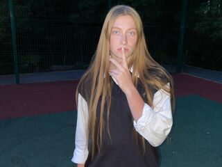 camslut topless PandoraPoteat