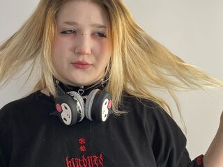 free nude web cam PilarVanhee