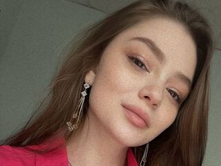 topless camgirl RubyCitrino