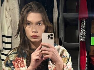 fingering girl webcam picture RubyRedkis