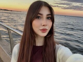 live webcam model SadeLazcano