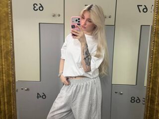 adult webcam ScarlettAndreula