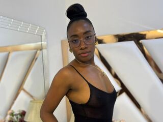 nude webcamgirl picture SelenaRoas