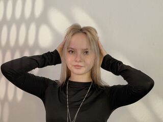 camgirl showing pussy ShakiraMenches