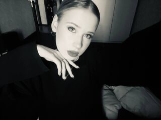 chat live webcam SherieMcwayne