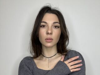 chat room livesex SkyeSnow