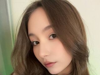 camgirl playing with sex toy SonyaDaice