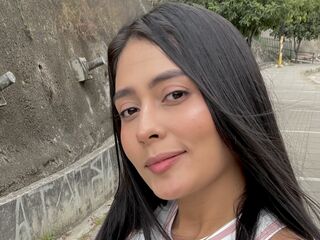 naked webcam girl photo SophieKiido