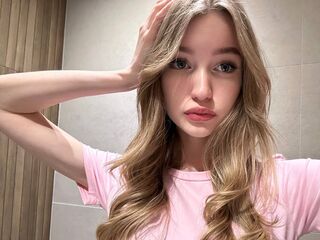 hot strip tease cam StephanieMeeter