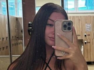 camwhore shaved pussy StevenKilmon