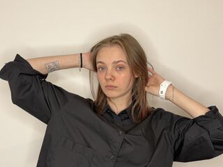 beautiful cam girl SunniBanderas