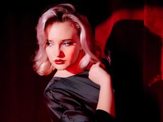 nude cam girl pic TawnaHnot