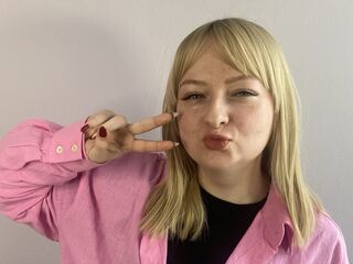 hot cam girl masturbating with vibrator TifanyRivenburgh